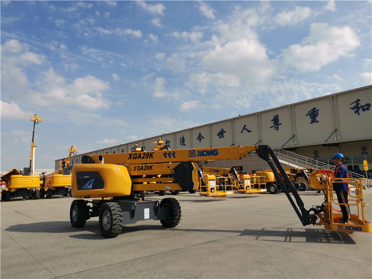 XCMG official 20m new articulated boom lift XGA20K mobile hydraulic aerial work platform for sale